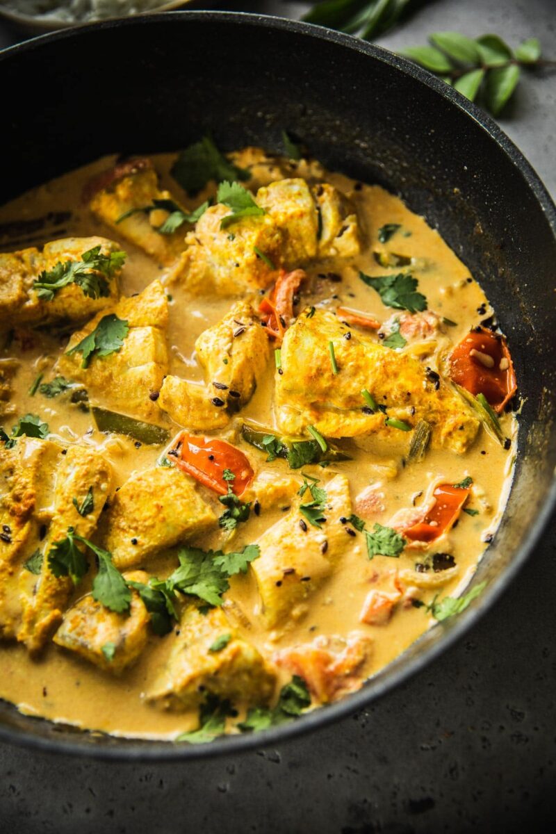 Coconut fish curry | Lisa special | verse vis van de markt | kruidige curry | kool | rijst
