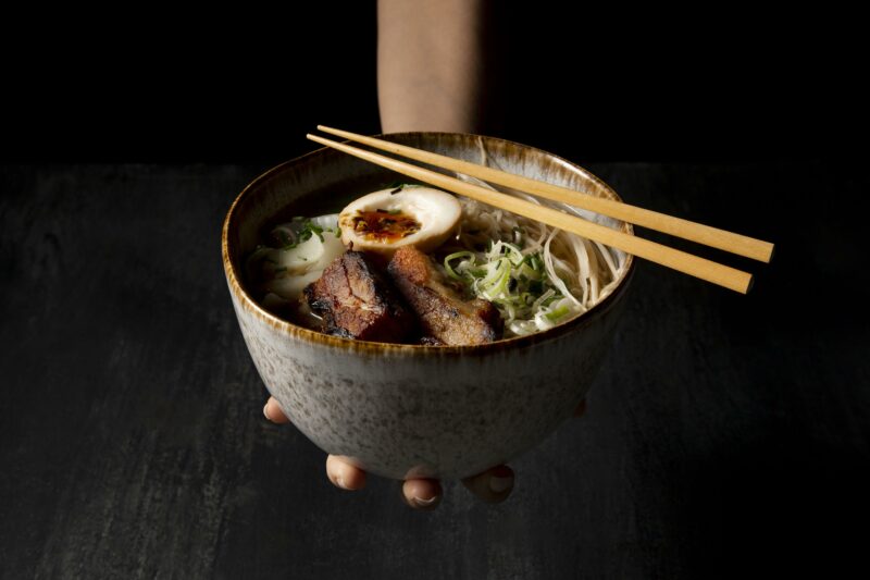 Chinese noodlesoup | rundvlees | gekookt eitje | paksoi | taugé